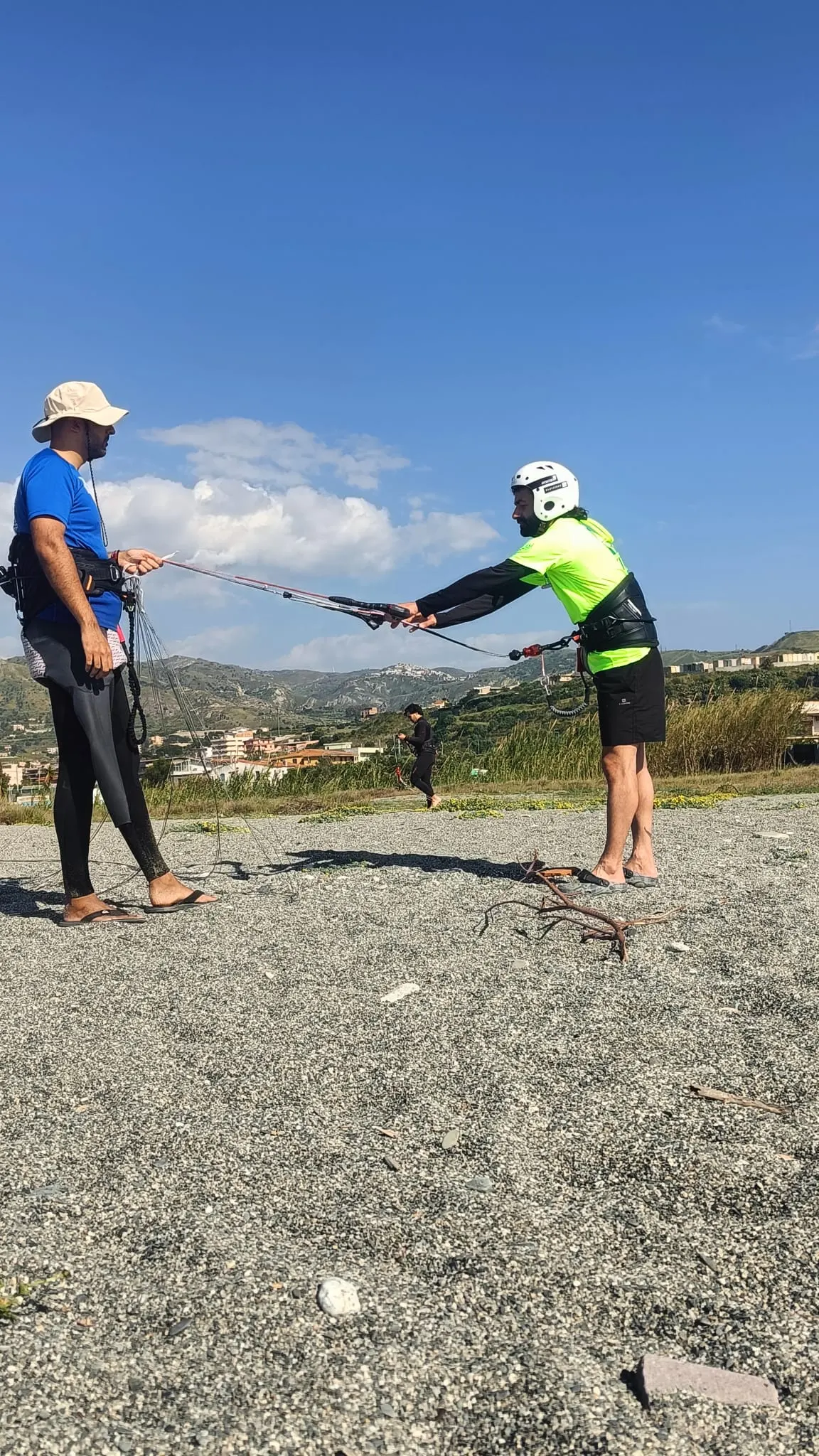 18 Avril 2026 : La Blue Tribe Kitesurf & Wingfoil School ouvre à Punta Pellaro — Blue Tribe Kitesurf & Wingfoil Punta Pellaro (4)
